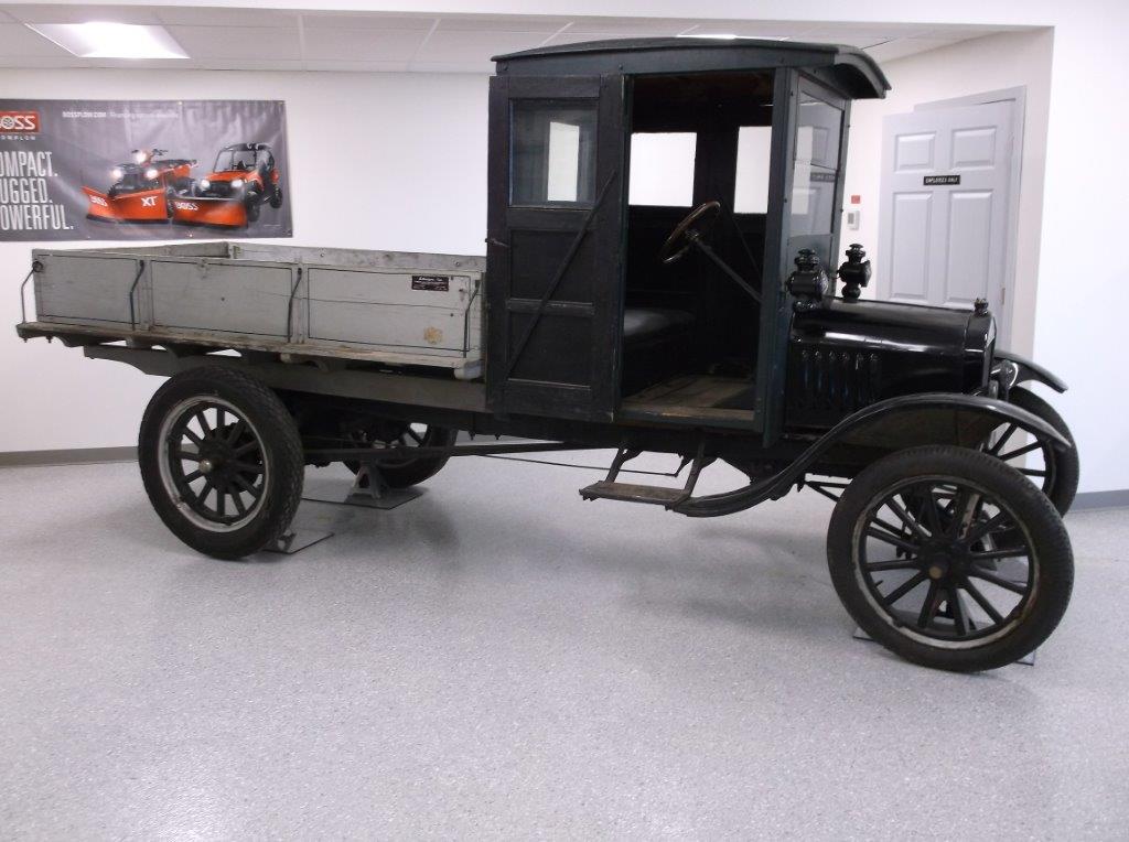 Northern Truck Equipment Model T