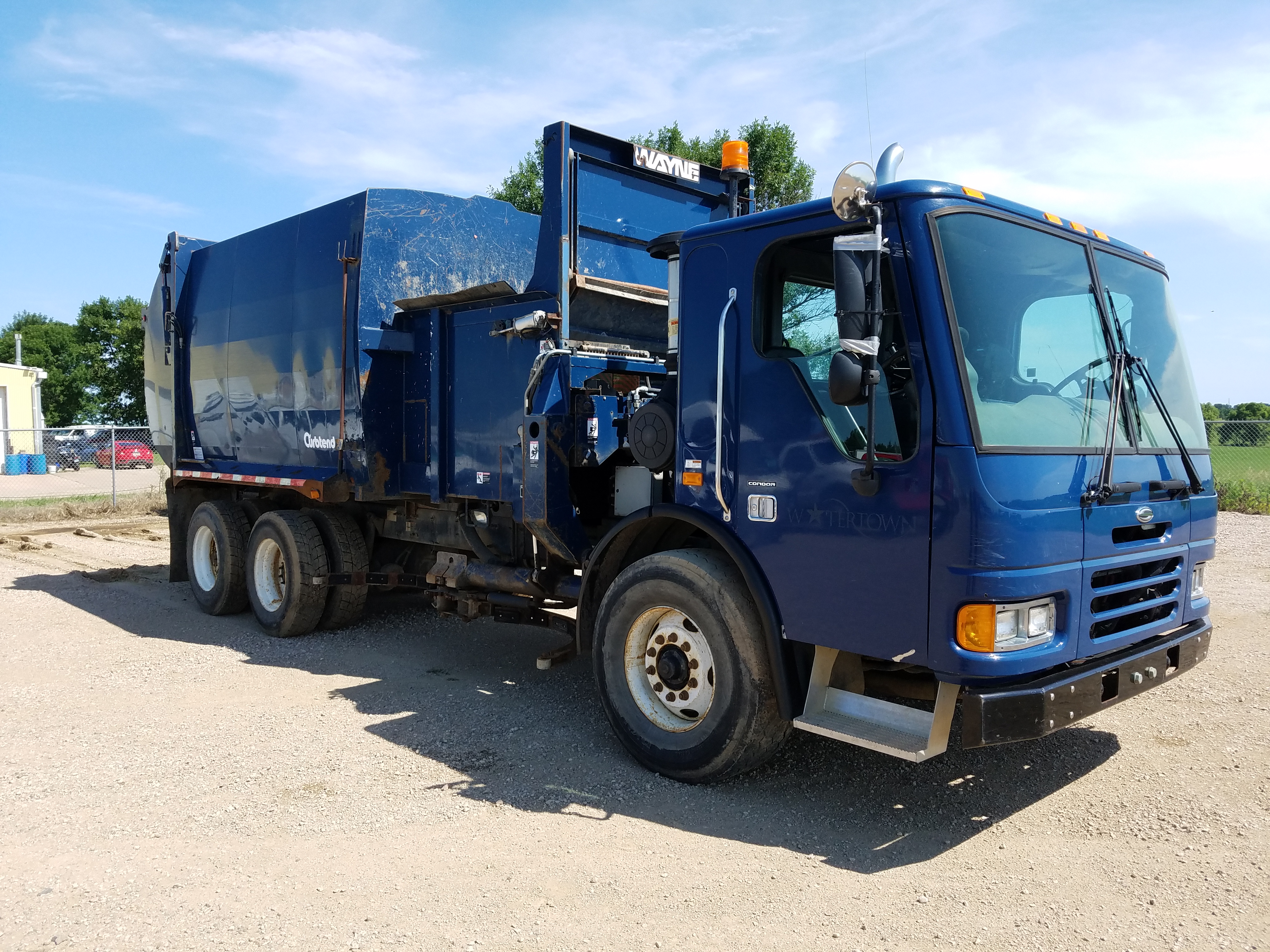 2005 Sterling Condor With Wayne Automated Side Load Northern Truck